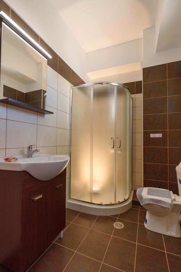 Elpidis Villa Kokkinos Pirgos Extérieur photo